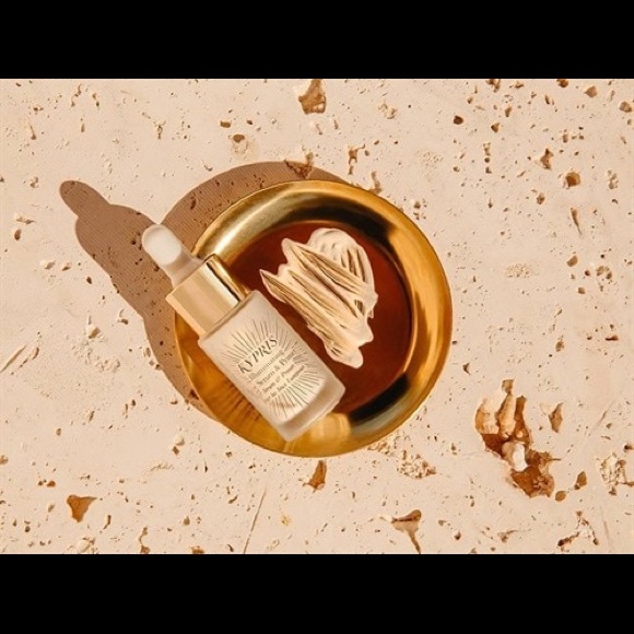 KYPRIS Made for Each Other Serum Shinmer Palette - Picture 6 of 7